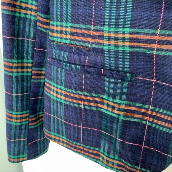 Size 8 Blazer - Picture 2 of 5